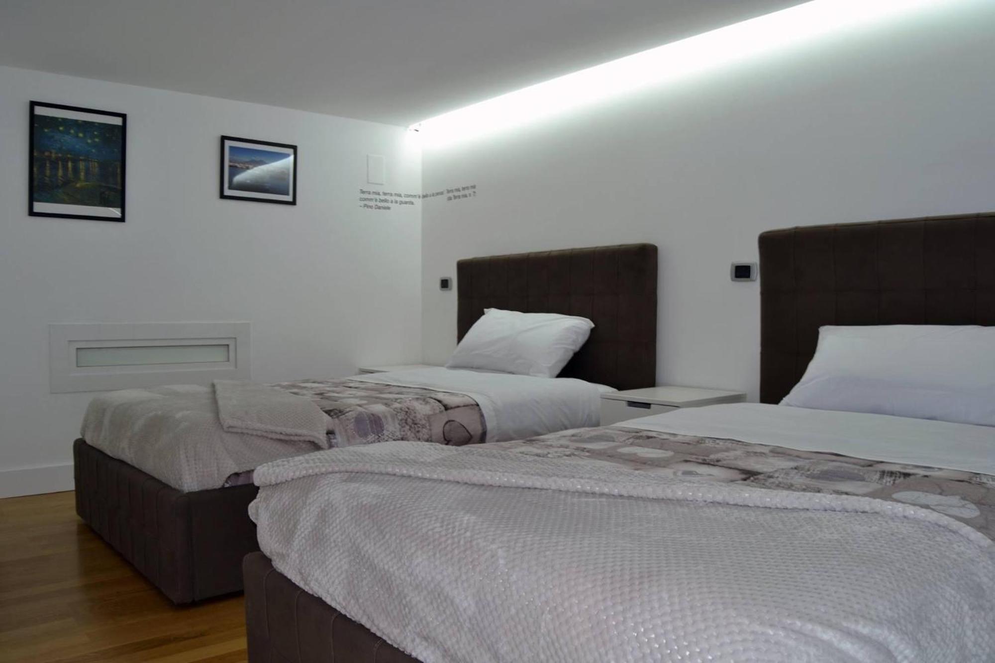 Napoli Centro, Dm Luxury Apartments Екстер'єр фото